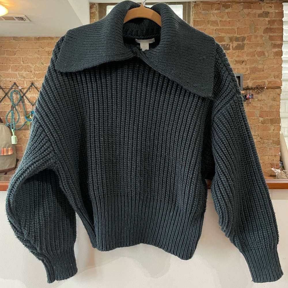 H&M Black Ribbed Knit Sweater